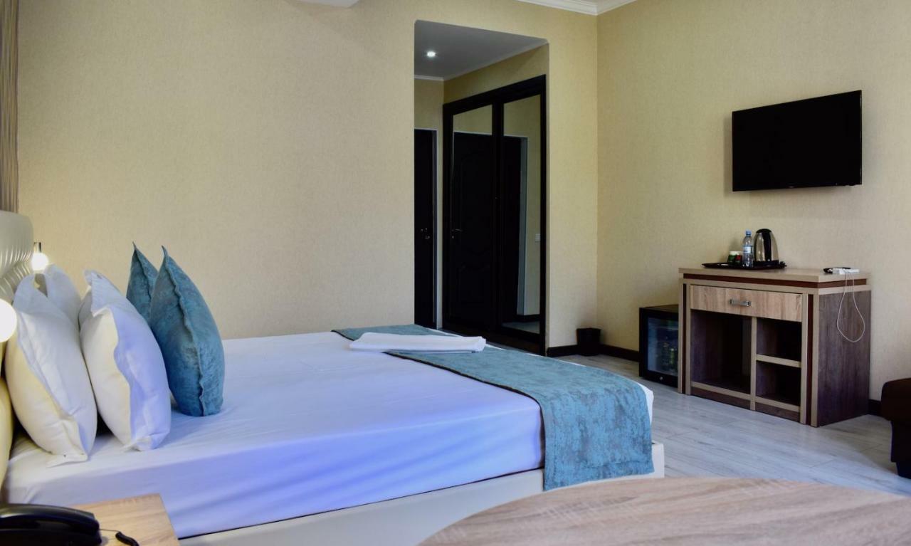 Dostar Inn Shymkent Exterior foto